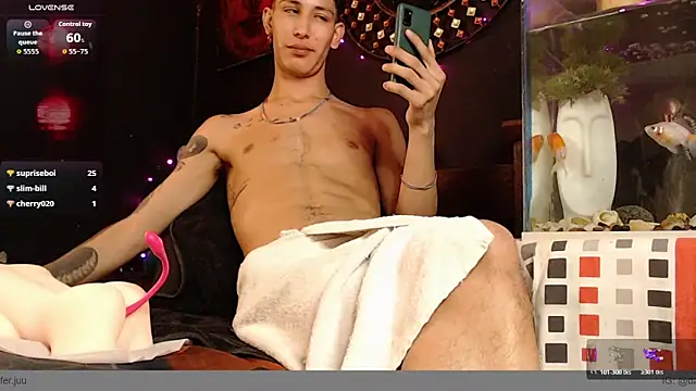 Godly_huan live sex cam