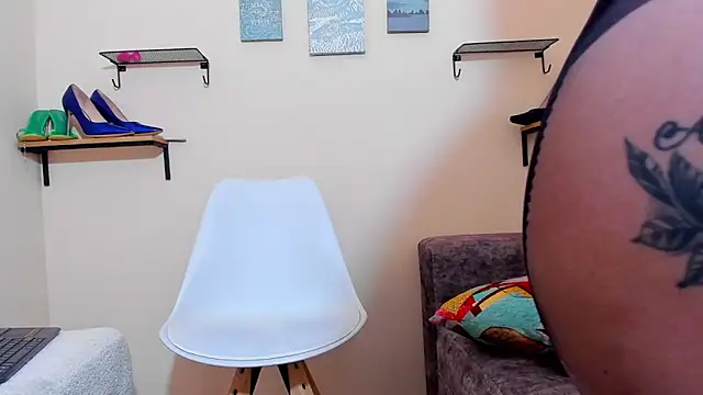 sellene39's cam snapshot