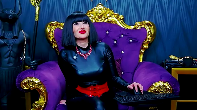 LaraMaeve's cam snapshot