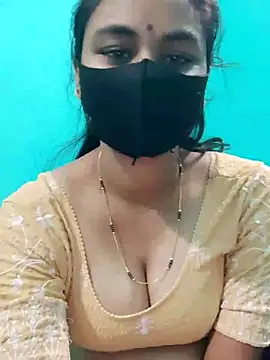 DivyaBhabhi69@xh's cam snapshot