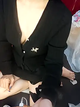 Alone_nothing's cam snapshot