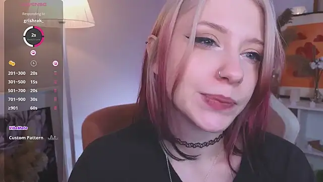 arielabradberry's cam snapshot