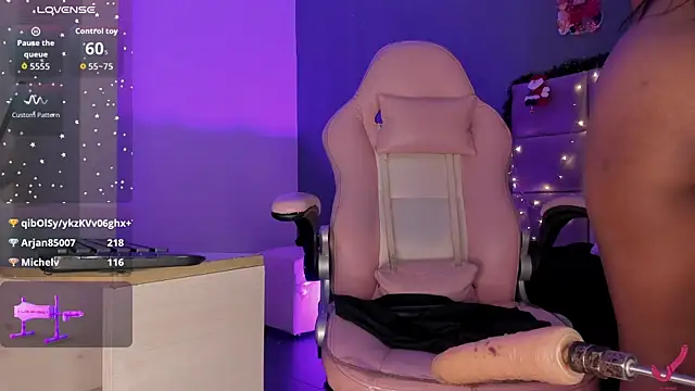 Daphne___'s cam snapshot