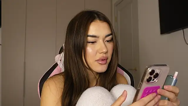 Shineel live sex cam