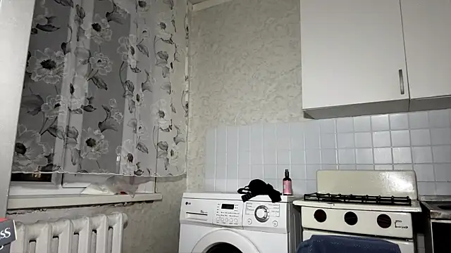 IsabellaWave's cam snapshot