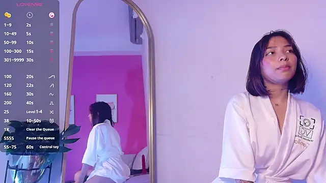 kinkylittlegirll live sex cam