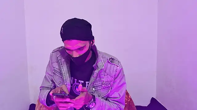 Max_morning_star live sex cam