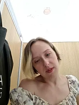 Public_Katrisha's cam snapshot