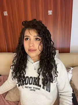 Mya_lorenz's cam snapshot