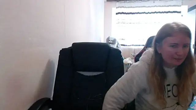 PeterAndJen's cam snapshot