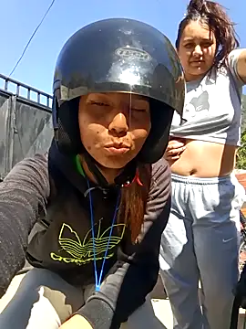 Abril-cloud2026's cam snapshot