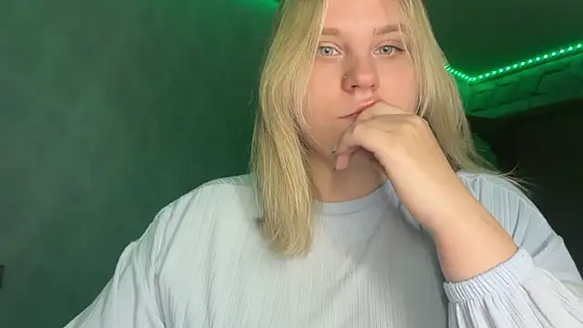 Thalia__Star's cam snapshot