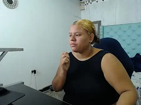 natalia_bigboobs25's cam snapshot