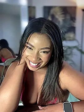 _caroline_jackson_'s cam snapshot