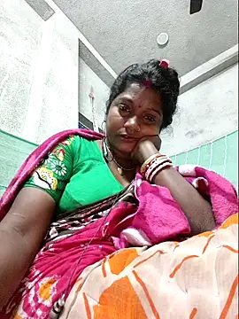 vipmonalisha's cam snapshot