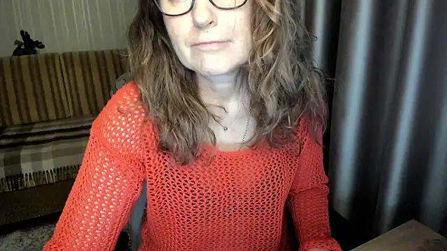 lauraoven live sex cam