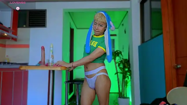 taichi_bluy live sex cam