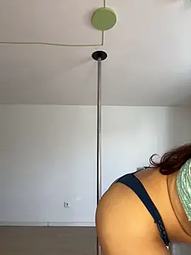 _ExoticGirl's cam snapshot