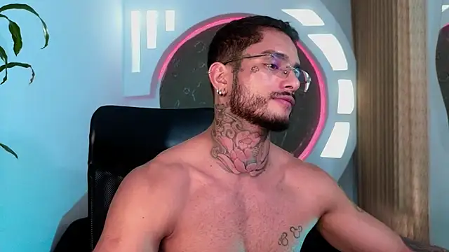 Alanrodgers live sex cam