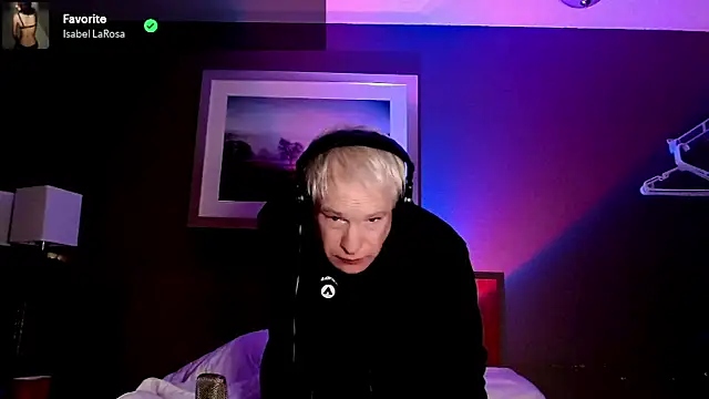 Snarfle82 live sex cam