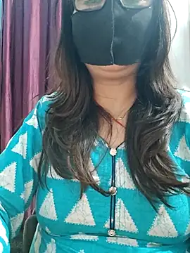 Aishwaryaa_69's cam snapshot