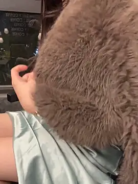 Queen-of-Love's cam snapshot