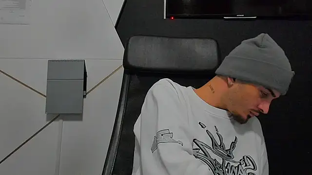 BrandonTate live sex cam