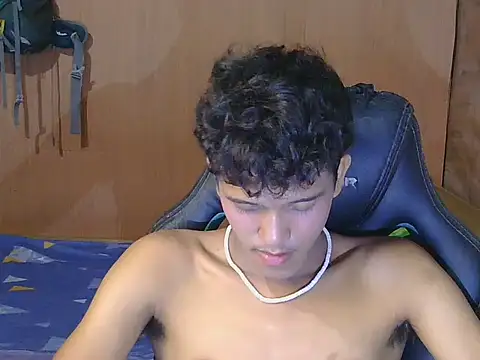 hugekenbigcock's cam snapshot