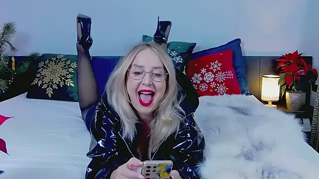 MariaRichi_'s cam snapshot