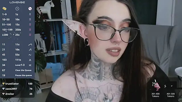 Dixi_Pixi_'s cam snapshot