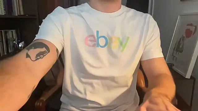 tattedboy6669's cam snapshot