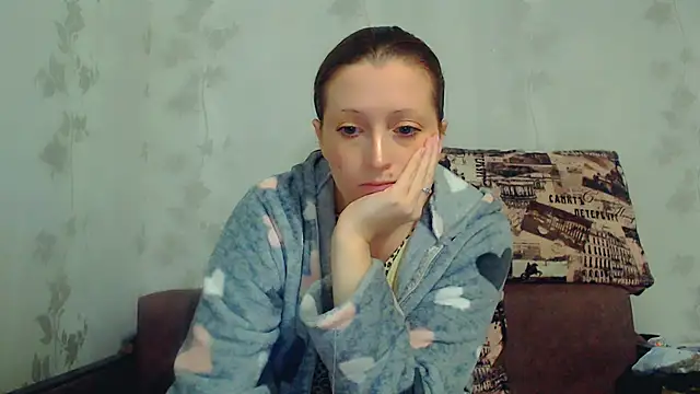 CrystallAngel's cam snapshot