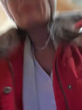 NataKitten live sex cam