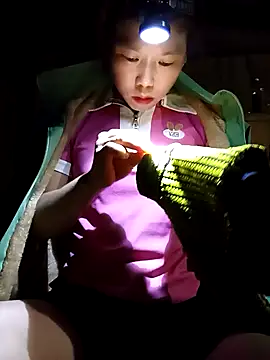 Ngocmi909 live sex cam