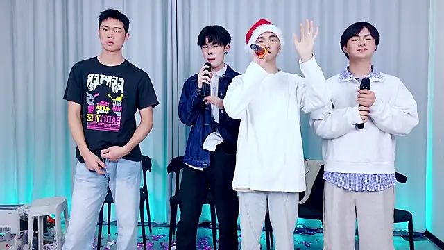 QYBOYS_010's cam snapshot