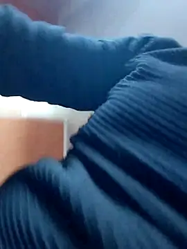 MOSLAHH live sex cam