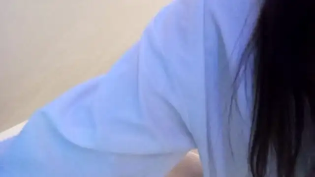 KizzieSchronce live sex cam