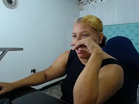 natalia_bigboobs25's cam snapshot