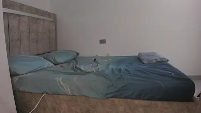 Aura_Atlas live sex cam