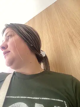 Abby-LS live sex cam