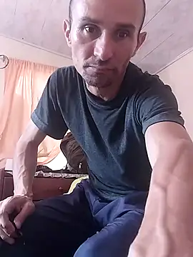 Nacho18hot live sex cam