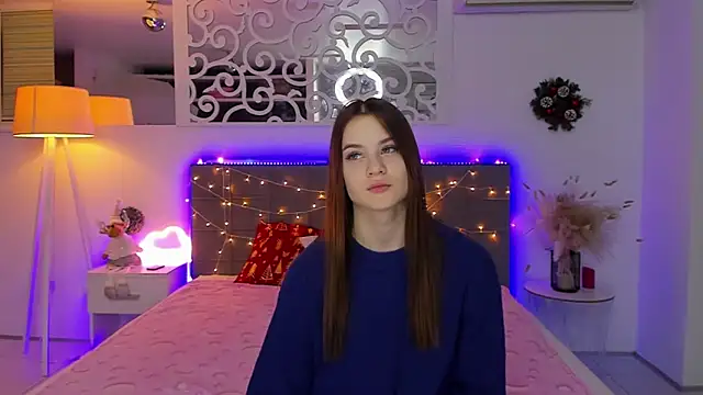 LuisaClover's cam snapshot