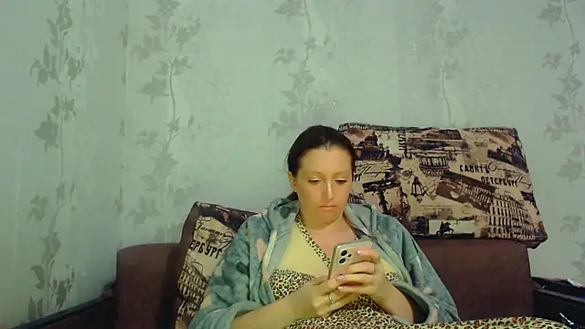 CrystallAngel's cam snapshot