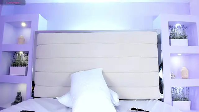 LunnaBlake's cam snapshot