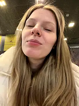 MaryHiggins's cam snapshot