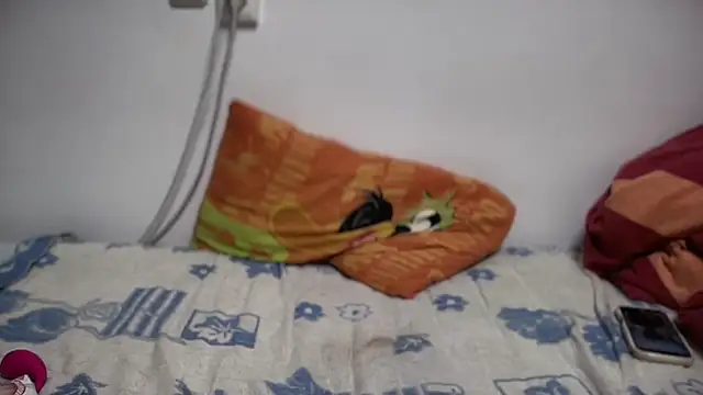 Aphr0ditee's cam snapshot