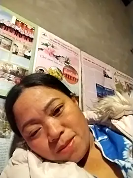 AlilaK2's cam snapshot