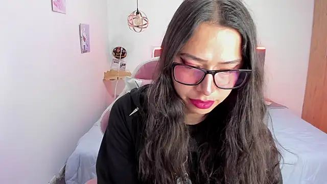 paula_kawaiifu_ live sex cam