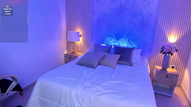 natasha_priston_'s cam snapshot