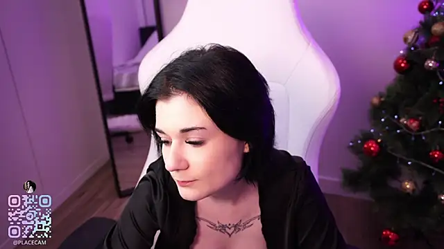 Lucy_Kitten's cam snapshot